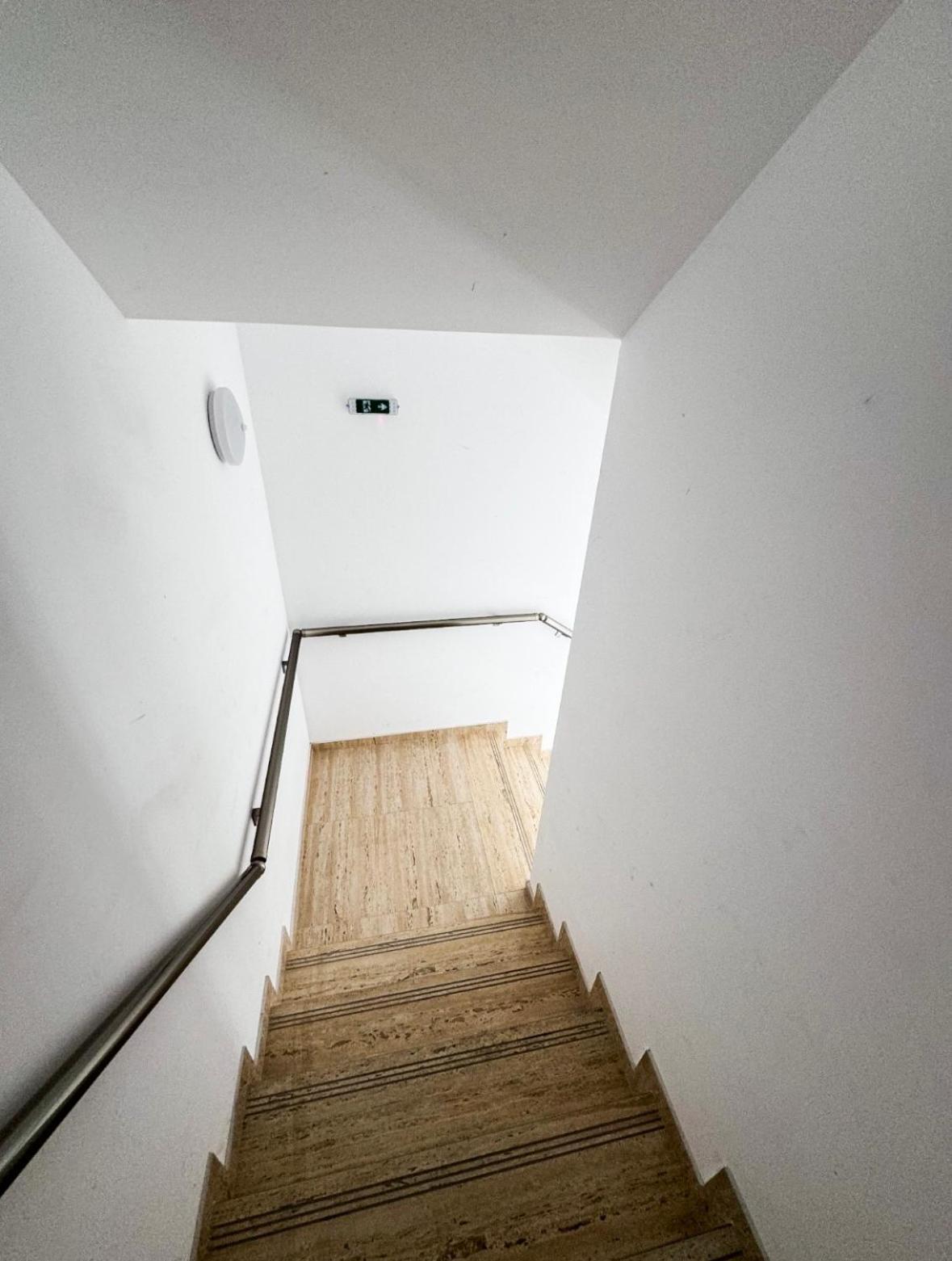 Apartament Simoni Ploiesti Bagian luar foto
